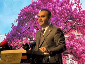 bakan kacir filistinde yapilan zulme sessiz kalmiyoruz rXsr7A4d.jpg
